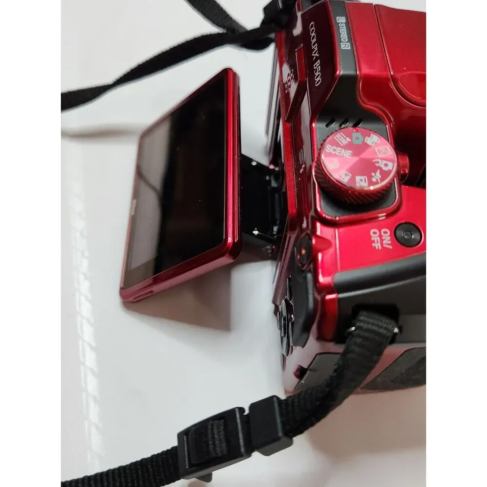 Nikon COOLPIX B500 Red – Tested – Cracked Screen – Works – For Parts/Repair